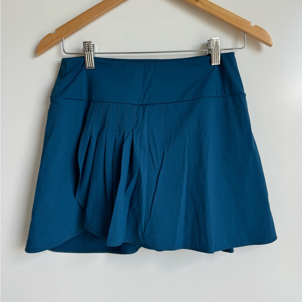Tonic Active Fern Skort Small Teal Green Blue Tennis Preppy Wrap Built in Shorts